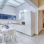 Apartamento 5 Minutes Walk To The Capital *